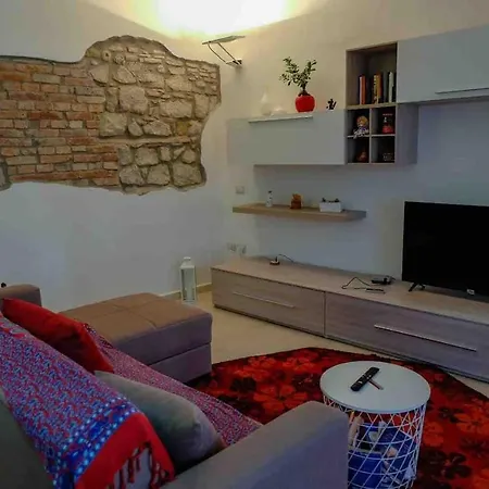 Da Mammassunta All'arco Di Traiano Apartment